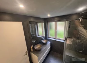 Sanierte 2-Zimmer-Terrassenwohnung in ruhiger Lage am Fuße der Rednitz in Fürth