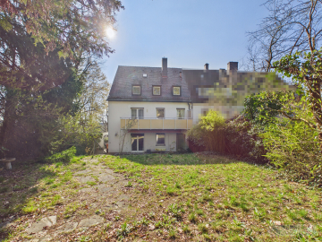 Top Lage Nürnberg-Erlenstegen! Reihenendhaus mit weitläufigen Grundstück!, 90491 Nürnberg, Reihenendhaus