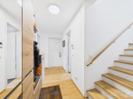 Traumhafte 3-Zimmer Maisonette-Wohnung am Sallerner Berg mit Dachterrasse und Panoramafenster - Flur