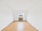 Charmante Dachgeschosswohnung mit 96m² Wohn-Nutzfläche! Möglichkeit zur Maisonette in Nürnberg Thon - Kinderzimmer