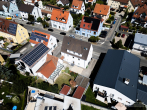 Renovierte 4-Zimmer Wohnung in Top-Lage im 1.OG! Perfekt für Familien oder Paare! - Drohnenaufnahme