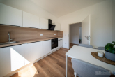 Renovierte 4-Zimmer Wohnung in Top-Lage im 1.OG! Perfekt für Familien oder Paare! - Küche
