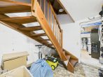 Attraktives Reihenendhaus mit großem Gartenbereich und modernisiertem Zustand in Lauf an der Pegnitz - Treppenhaus Keller