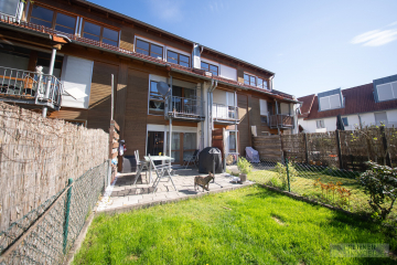 Familienfreundliches Reihenhaus mit Terrasse, Garten und Tiefgarage in Wendelstein-St. Wolfgang!, 90530 Röttenbach / Wendelstein, Reihenhaus