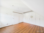 Exklusive Maisonette-Dachgeschosswohnung mit Designerküche, Luxusbad & Studio in Rückersdorf - Schlafzimmer