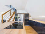 Exklusive Maisonette-Dachgeschosswohnung mit Designerküche, Luxusbad & Studio in Rückersdorf - Küche
