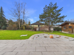 Modernisiertes Einfamilienhaus mit Einliegerwohnung, PV-Anlage und großem Grundstück Nähe Erlangen - Garten