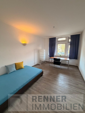 Helles Studenten-Zimmer in Frauen-WG mit direkter U-Bahn-Anbindung, 90429 Nürnberg, Zimmer