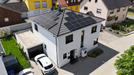 Attraktives Einfamilienhaus in Richtheim – Modern, hochwertig und energieeffizient - Titelbild