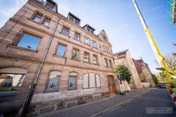 Charmantes Denkmalobjekt aus 1906 – Zwei leerstehende verbundene Wohnungen im 1. OG – flexibel teilbar!, 90762 Fürth, Etagenwohnung