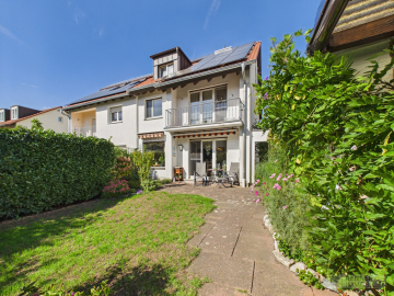Gepflegte Doppelhaushälfte mit Garten und umfangreichen Modernisierungen in Nürnberg-Ost, 90491 Nürnberg / Östliche Außenstadt, Doppelhaushälfte