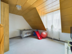 Über 205m² Wohn-Nutzfläche! Doppelhaushälfte in Top-Zustand in verkehrsberuhigter Lage - Kinderzimmer1. OG